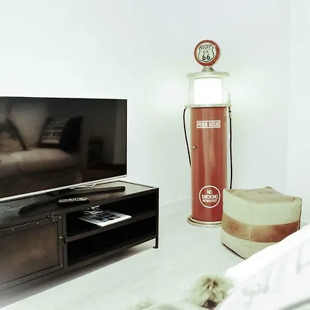 아파트 Apartamento Luxury In Center Garaje Free
